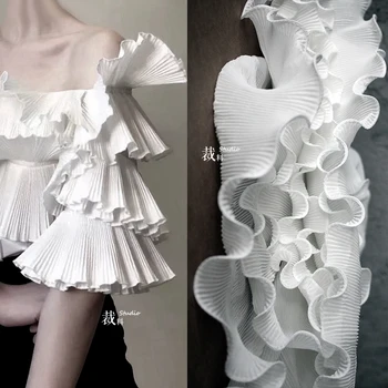 Сватбена рокля От един слой Плисирана Вълнообразни Триизмерна тъкан С Волани, Големи Дантелени Дизайнерски Тъканни Аксесоари